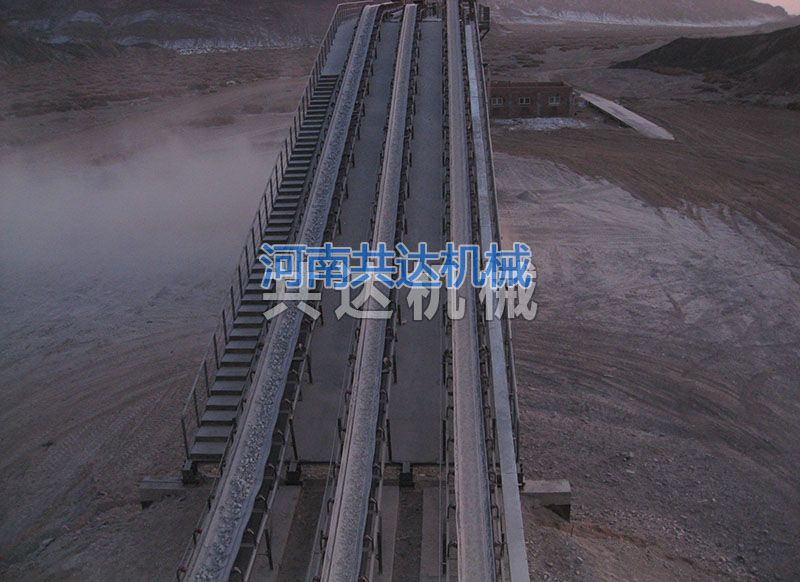 公司承建的礦石破碎、篩分、輸送生產(chǎn)線